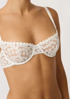 Daisy Non Pad Plunge - White