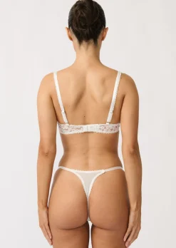 Daisy Thong - White