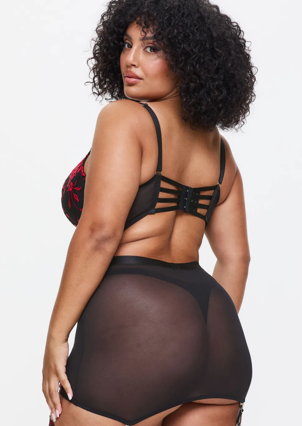 Endless Attraction Padded Cami Suspender - Black/Red