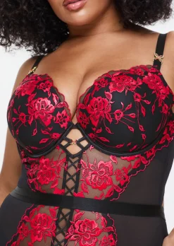 Endless Attraction Padded Cami Suspender - Black/Red