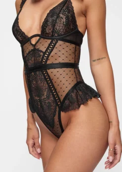 Entice Me Lace Crotchless Teddy Lingerie - Black