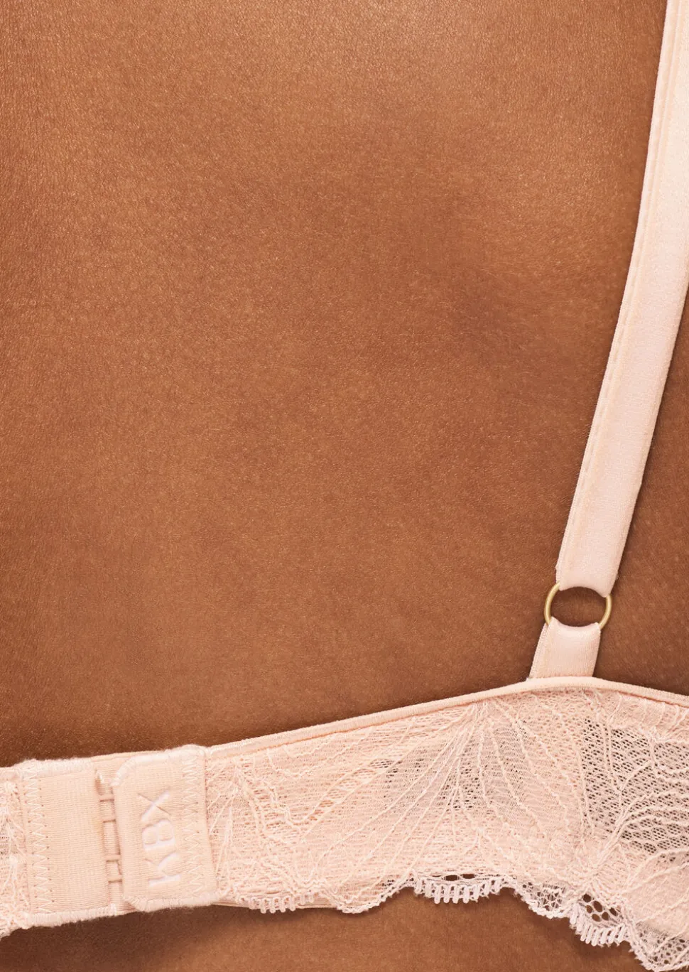 Knickerbox Harper Smooth Padded Plunge Bra - Pale Pink