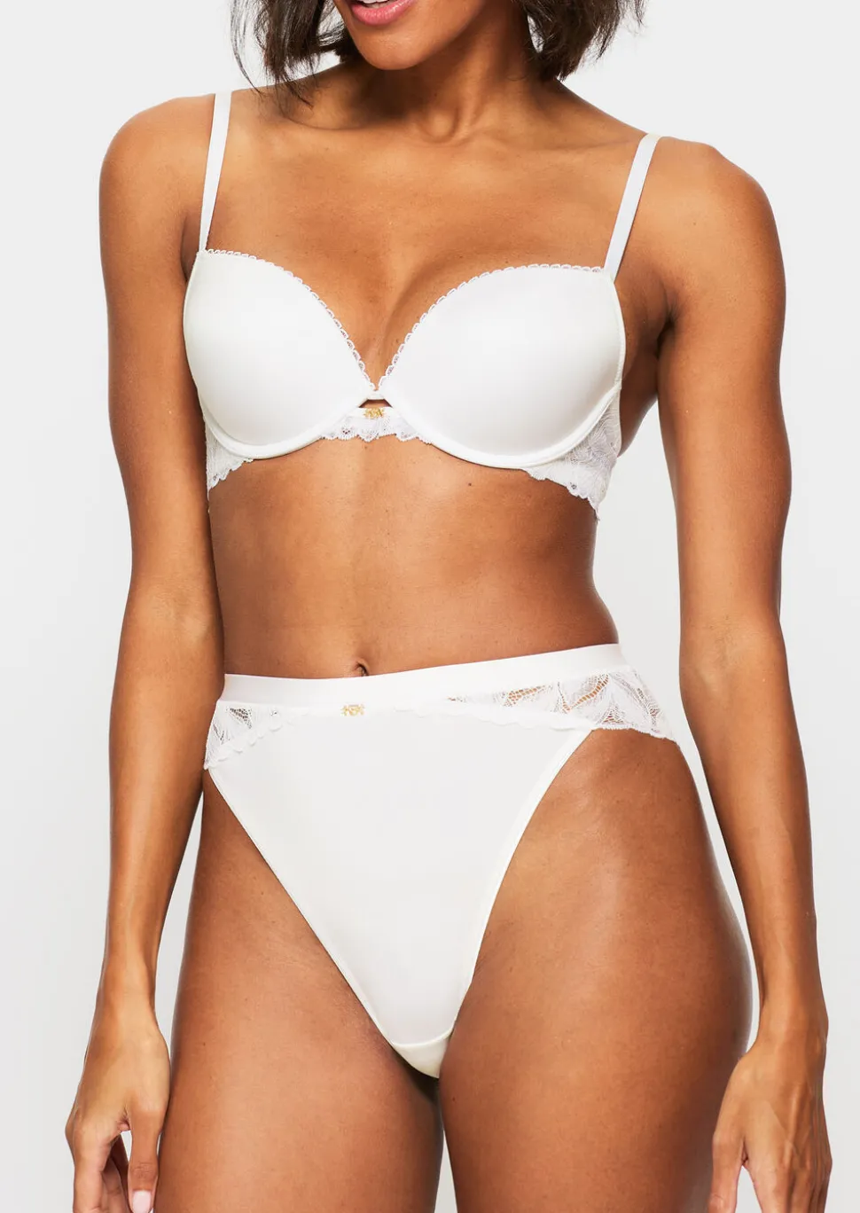 Knickerbox Harper Smooth Padded Plunge Bra - White