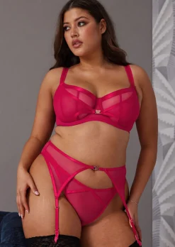 Loved Up Balcony Bra - Bright Red