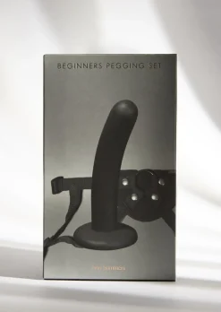 Pegging Starter 2 Piece Strap-On Set with 3 Interchangeable Rings