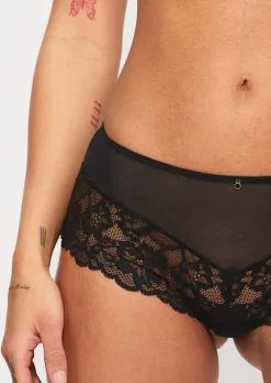 Sexy Lace Crotchless Short - Black