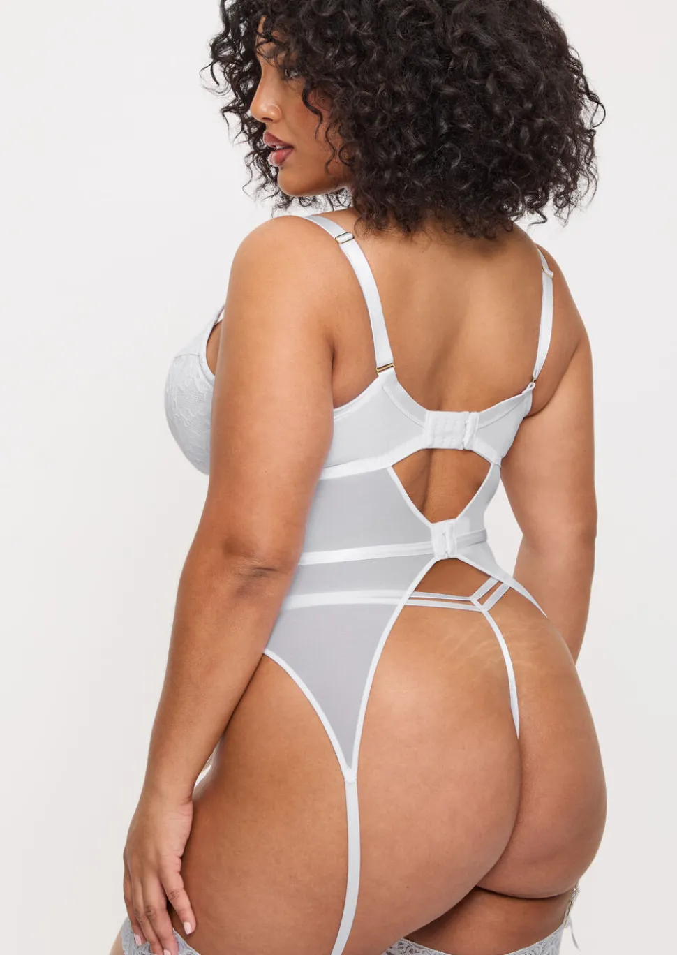 Sexy Lace Padded Basque - White