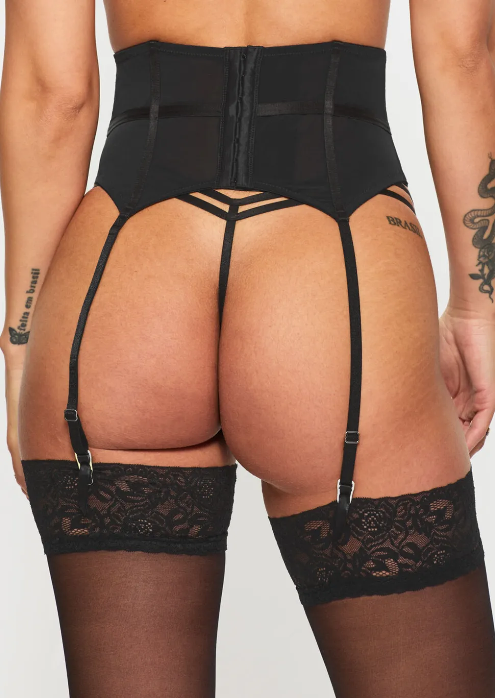Sexy Lace Waspie Suspender - Black