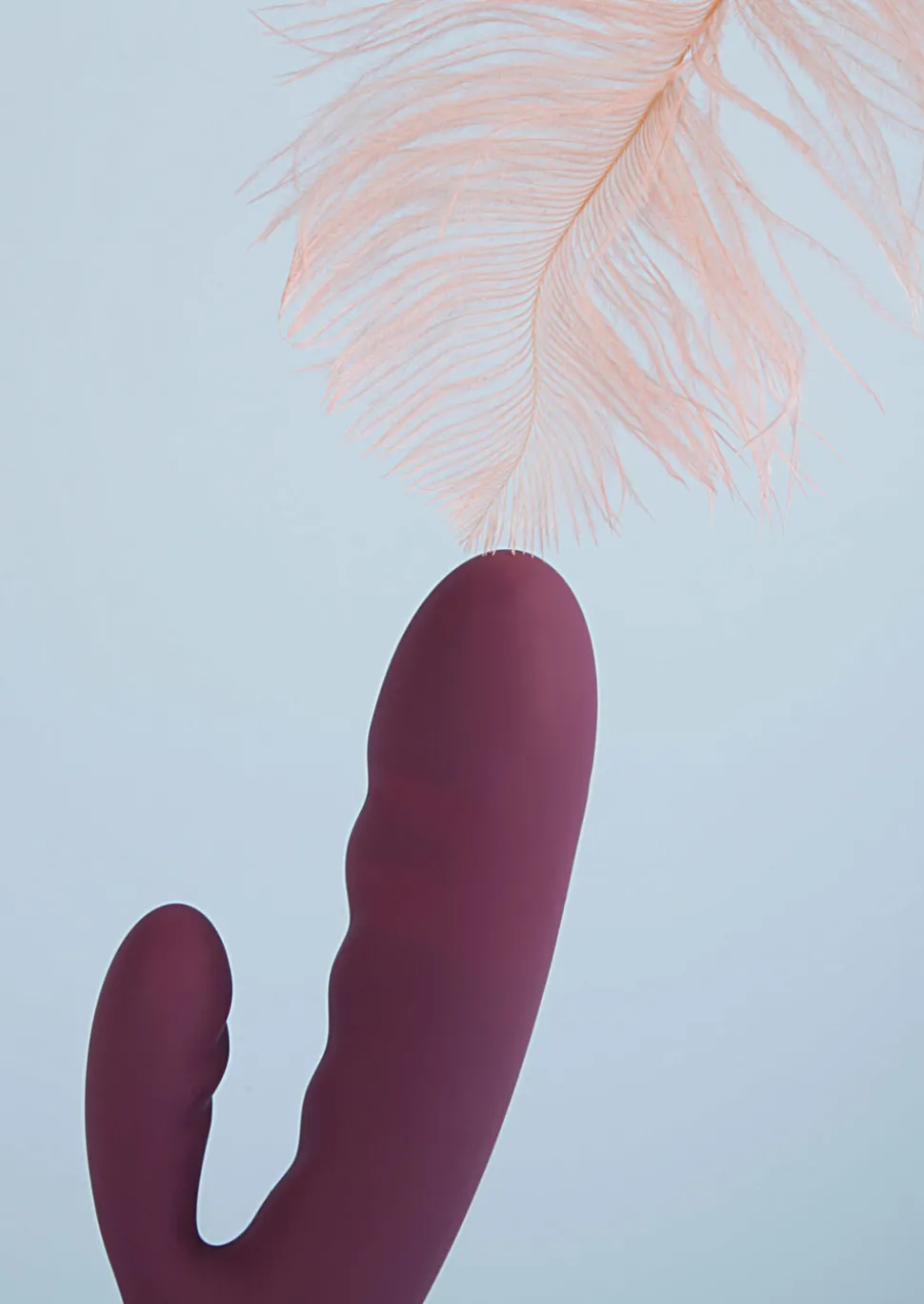 Svakom Avery Powerful Thrusting Rabbit Vibrator