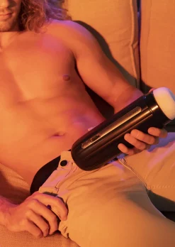 Svakom Hannes Neo Interactive Throbbing Masturbator