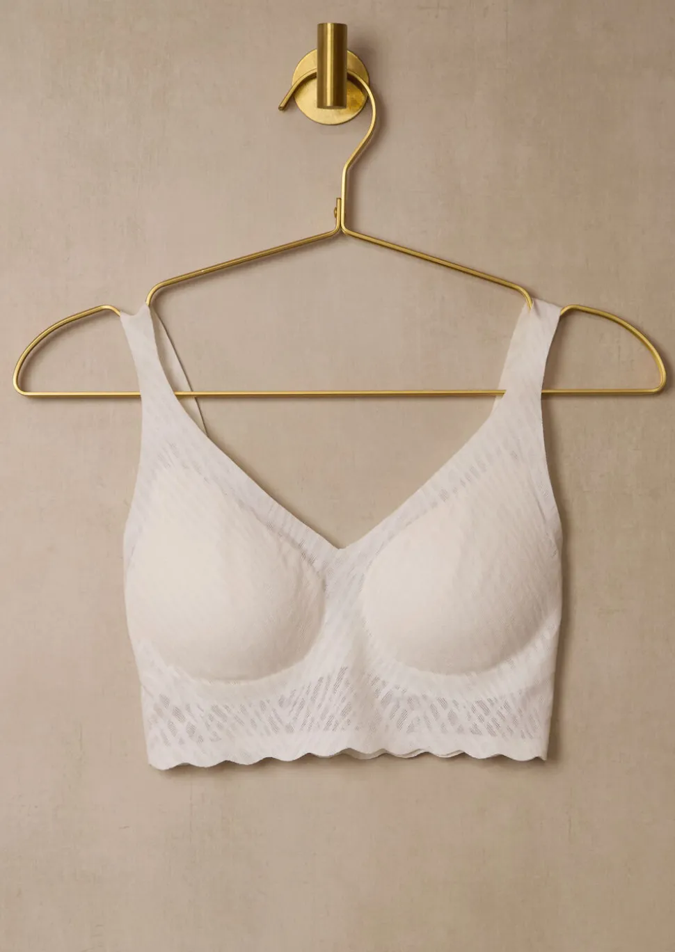 Zero Feel Bliss LongLine Bra - White